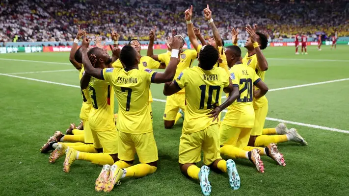 Captan a seleccionados de Ecuador en club nocturno y la Federación ya dio su postura