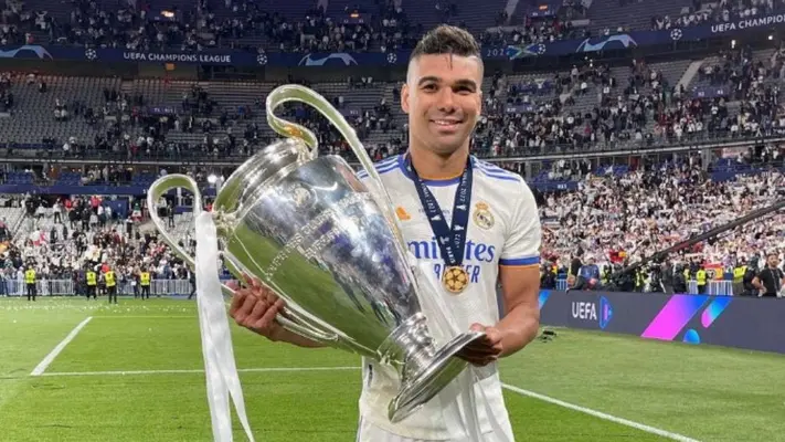 Casemiro revela que Ancelotti lloró cuando le dijo que se iría del Real Madrid