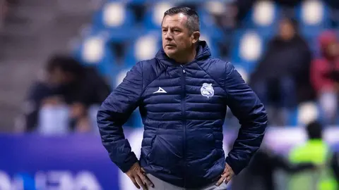 Ricardo Carbajal deja el banquillo de Puebla tras mal paso en el Clausura 2024