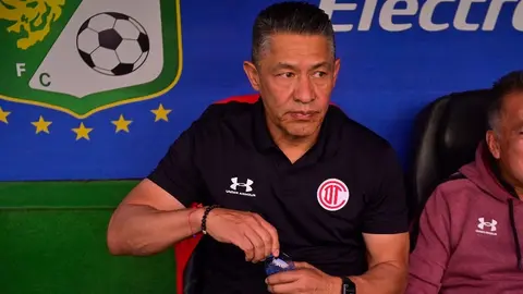 Nacho Ambriz: Cruz Azul no sufre por partida de 'Santi' sino por falta de adaptación de Aguirre