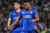 Willer Ditta se va expulsado en su regreso a Cruz Azul tras suspensión de tres partidos