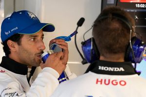 Daniel Ricciardo explica el choque que tuvo con Albon: 'Un simple accidente'