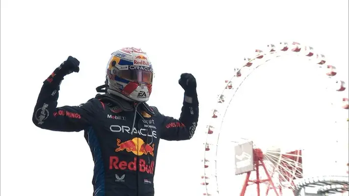 Checo Pérez termina segundo, detrás de Verstappen, y se sube al podio en el GP de Japón