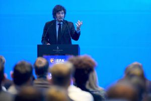 Colombia expulsa a diplomáticos de Argentina tras ofensa de Javier Milei a su Presidente