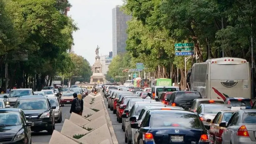 Hoy No Circula: 28 de marzo 2024 ¡Abusados, evita multas!