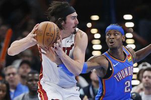 Jaime Jáquez y el Heat dejan ir ventaja de 14 puntos y caen ante Thunder
