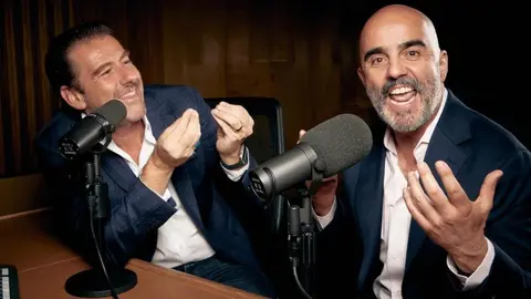 Álvaro Morales es troleado por Videgaray y el 'Estaca' EN VIVO por insultos de 'chivahermanos'