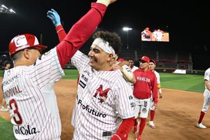 ¡Travesura! Diablos Rojos del México vencen a Tigres de Quintana Roo en extra innings