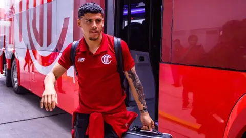 Maxi Araújo ofreció disculpas tras enfrentarse a la afición de Toluca