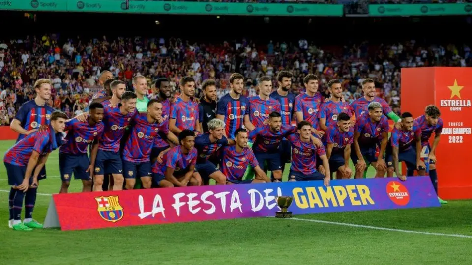 Fernando Morientes: 'Barcelona se está reforzando con todo por que no ganó nada'