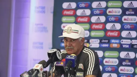 Tuca no quiere a Mourinho en el Tri: 'No tiene ni idea, yo lo haría mejor'