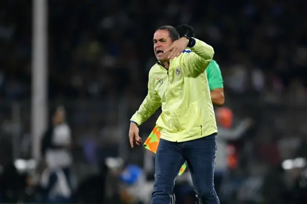Jardine cuestionó decisiones de Fernando Guerrero en el Clásico Capitalino