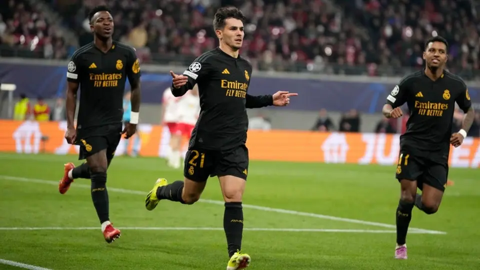 Real Madrid vence de visita al Leipzig con golazo de Brahim y se enfila a 4tos de Champions League