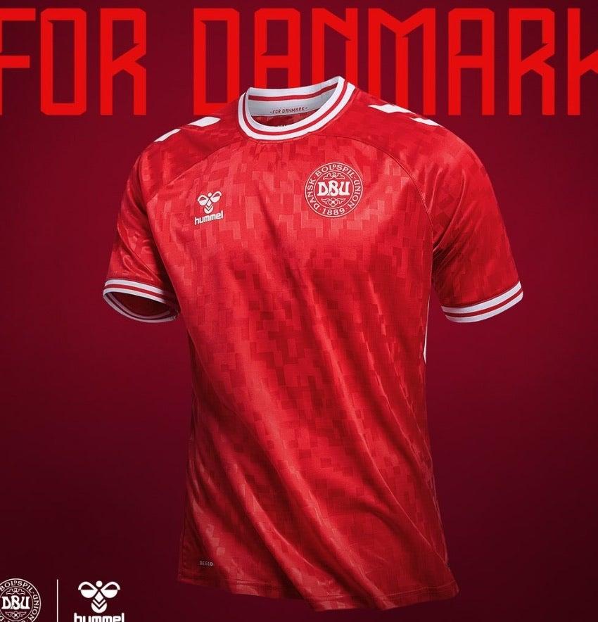 Playera de local de Dinamarca para la Euro 2024