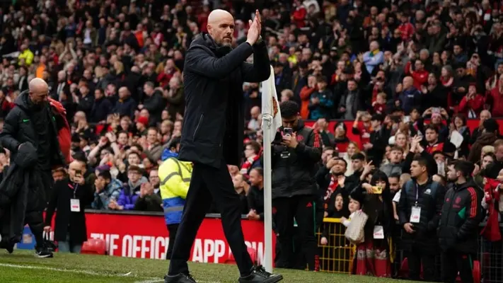 Manchester United ya inició pláticas con De Zerbi y Ten Hag saldrá en verano, según reportes