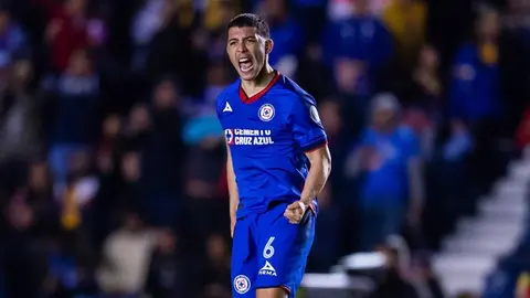 Erik Lira revela lo que ocurrió en el vestidor de Cruz Azul tras el histórico 7-0 vs América