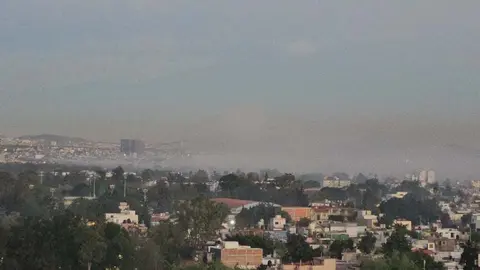 Incendio en vaso regulador de Naucalpan provoca suspensión de clases en CCH Azcapotzalco