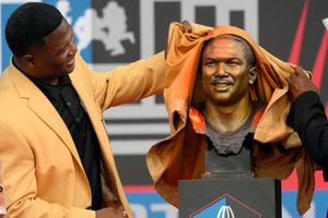 NFL: Leroy Butler entra de un salto al Salón de la Fama