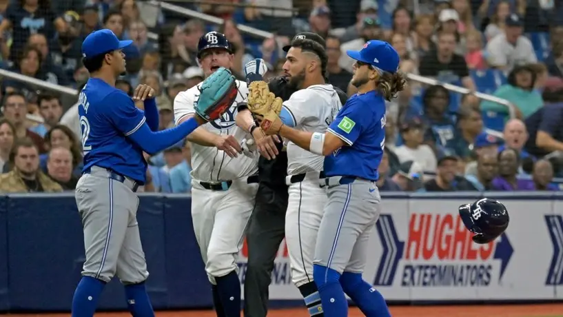 Se vaciaron las bancas en el Blue Jays vs Rays tras conato de bronca