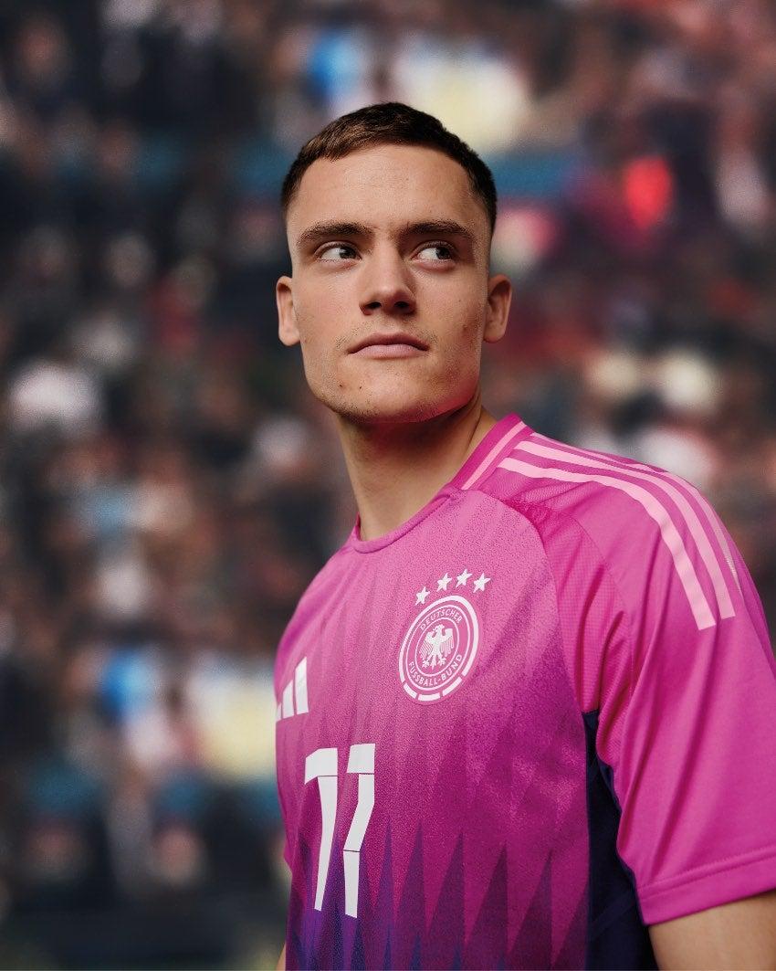 Jersey de visita de Alemania para la Euro 2024