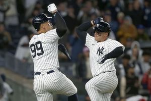 New York Yankees, con poderío de Judge, Stanton y Rizzo, vencen a los Blue Jays