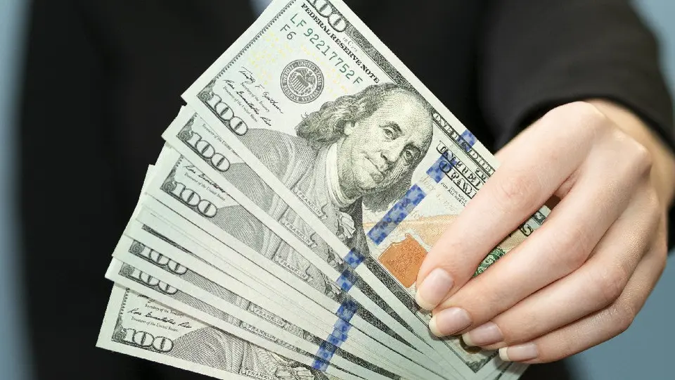 ¿Comprarás dólares? Así amanece el peso este 5 de abril