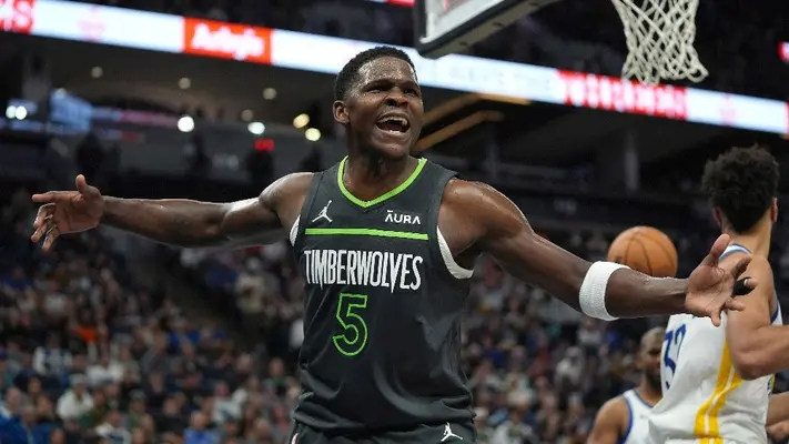 NBA: Se cae la venta de los Timberwolves a Alex Rodríguez y Marc Lore