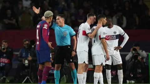 Ronald Araújo manda sentido mensaje tras roja que costó la eliminación de Barcelona