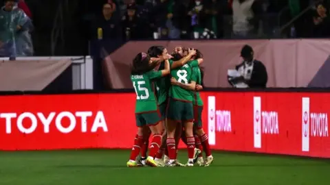 Tri Femenil mantendrá equipo completo para la Fase Final de la Copa Oro W