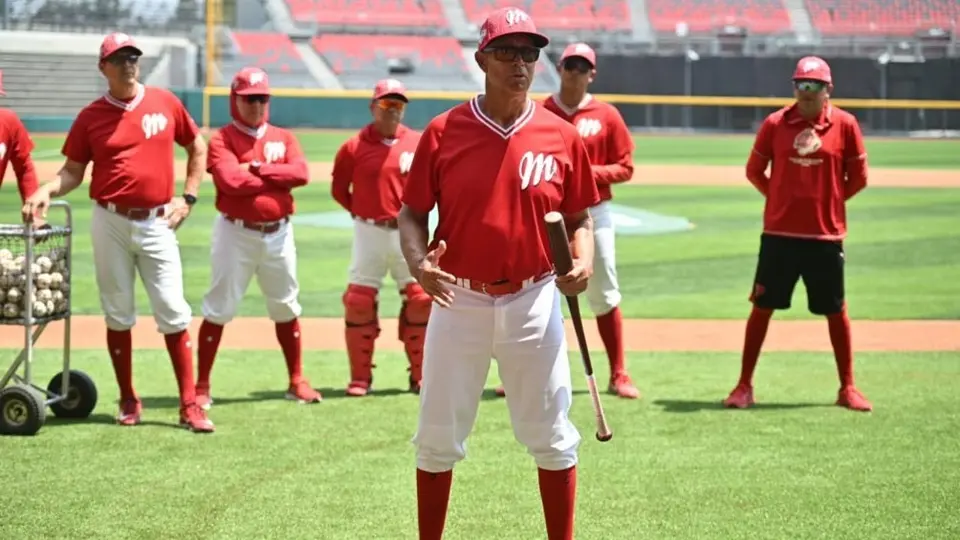 Lorenzo Bundy anuncia a los abridores de Diablos Rojos del México para serie ante Puebla