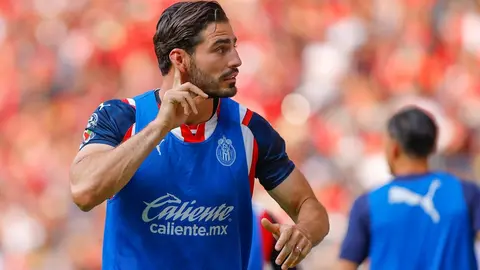 Chivas: Pollo Briseño se perderá el Clasico Tapatío ante Atlas por lesión