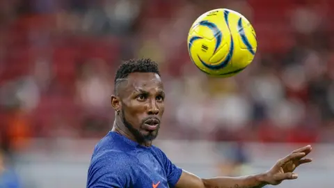 Julián Quiñones utilizará el número nueve con Selección Mexicana en Nations League