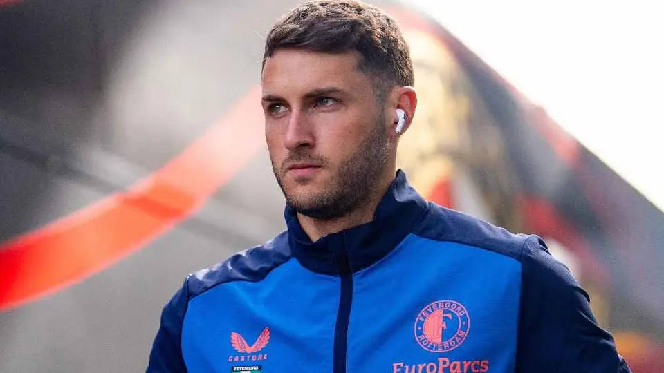 Santiago Giménez regañó a su papá, 'Chaco' Giménez, por revelar detalles sobre su futuro