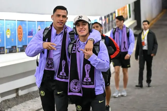 Por compromiso ante Chivas, André Jardine cambió toda la alineación ante Tigres