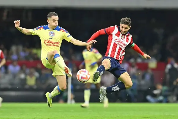 'Cone' Brizuela respondió a Azcárraga por crítica a 'Chicharito': "Les ganamos en su casa"