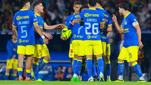 Henry Martin y Brian Rodríguez se encararon en el Clásico Capitalino