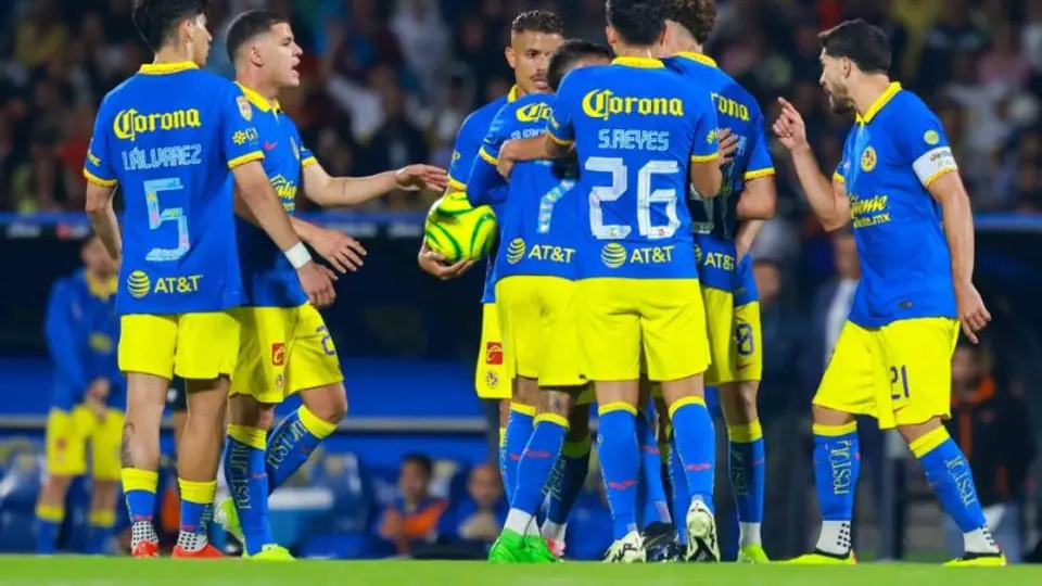 Henry Martin y Brian Rodríguez se encararon en el Clásico Capitalino