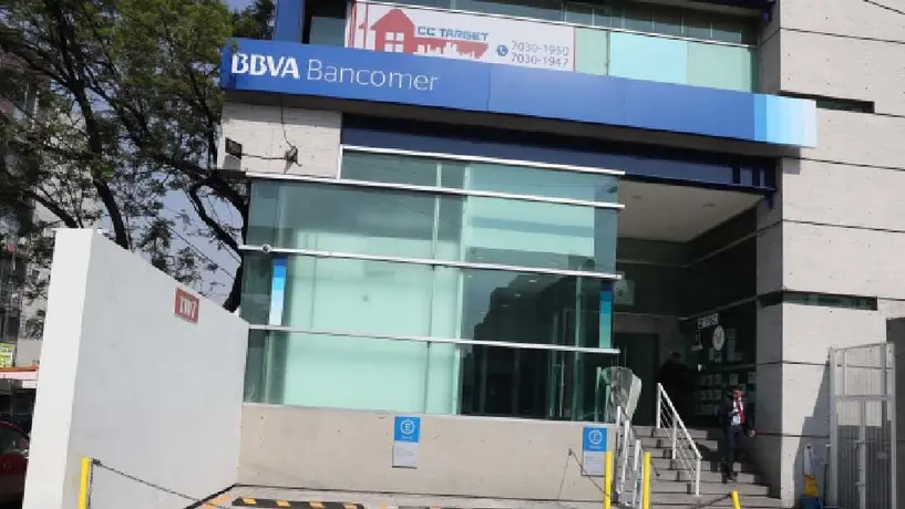BBVA dará de baja cuentas de débito a partir del 15 de marzo. Entérate por qué
