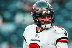 Baker Mayfield firma contrato de tres años y 115 millones de dólares con Tampa Bay