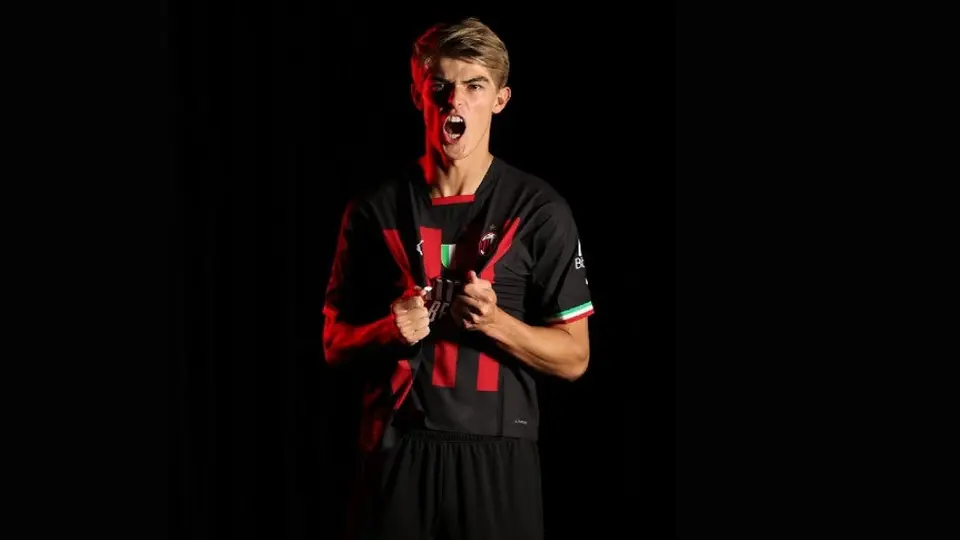 Milan: De Ketelaere apenas arribó a Italia y ya lo comparan con Kaká