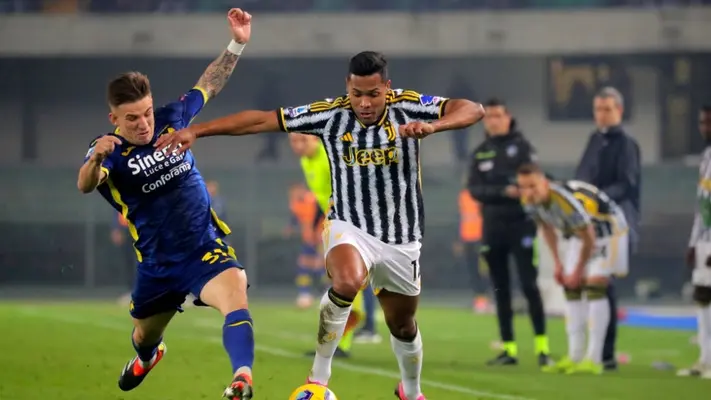 La Juve continúa perdiendo terreno en la Serie A con empate 2-2 con el Hellas Verona