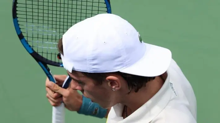Miami Open: Tenista francés se desploma en pleno partido
