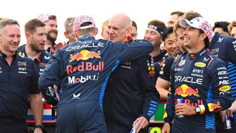 ¡Otra vez! Reavivan rumores de llegada de estrella de Red Bull a Ferrari