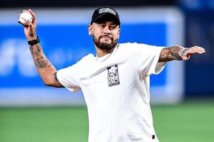 Neymar Jr. presente en el Openning Day de la MLB: El brasileño lanzó la primera bola en Miami