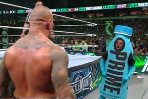 IShowSpeed se roba los reflectores en Wrestlemania y ayuda a Logan Paul a retener título