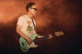 Mark Hoppus, de Blink-182, se burla de Francia durante su show en Argentina