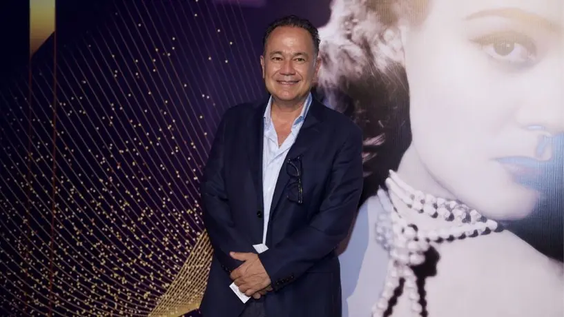 El productor Nicandro Díaz sufrió accidente y está hospitalizado