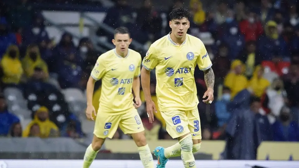 Jorge Sánchez reveló que no ha firmado con Ajax y espera últimos detalles