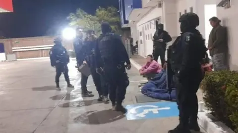 Liberan a 42 de los 66 "levantados" en Culiacán, Sinaloa