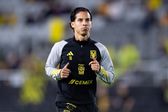 Jugador del Columbus Crew imita burla de Miazga con Diego Lainez y lo hace con Javier Aquino